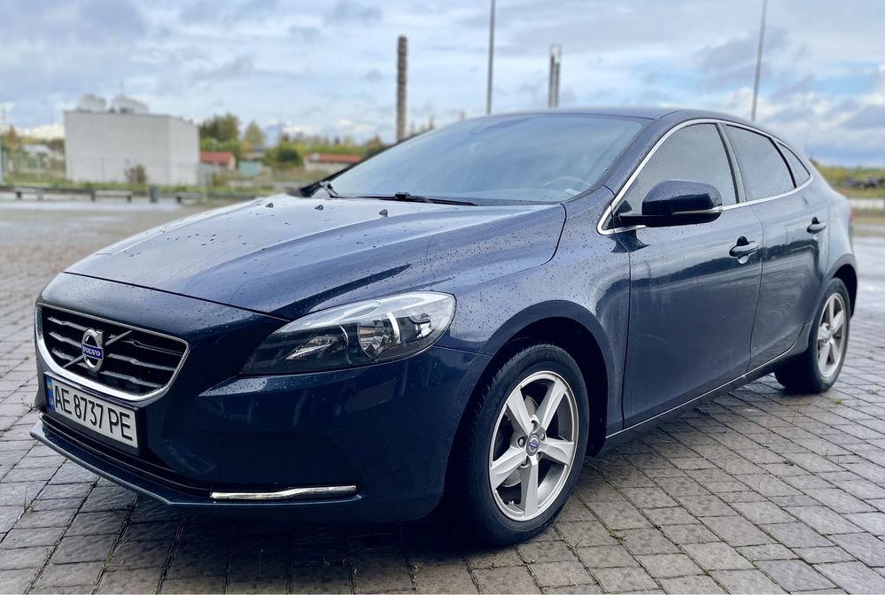 Volvo v40 1,6 diesel