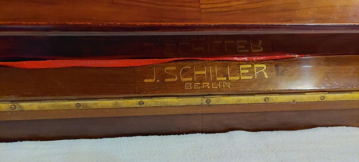 Pianino antyk J.Schiller Berlin z 1938 w pełni sprwne