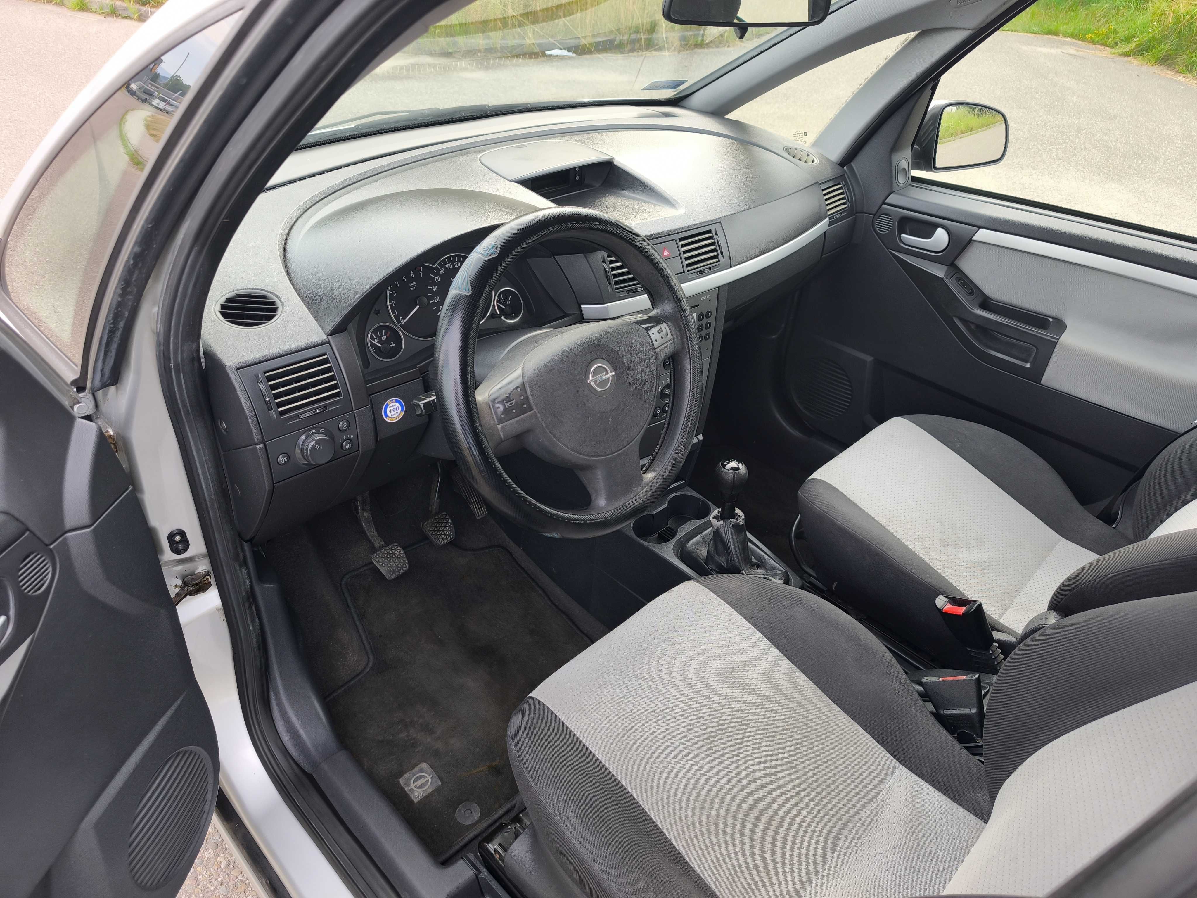 Opel Meriva 1.4 Benzyna 2005r 90KM Klima Alufelgi