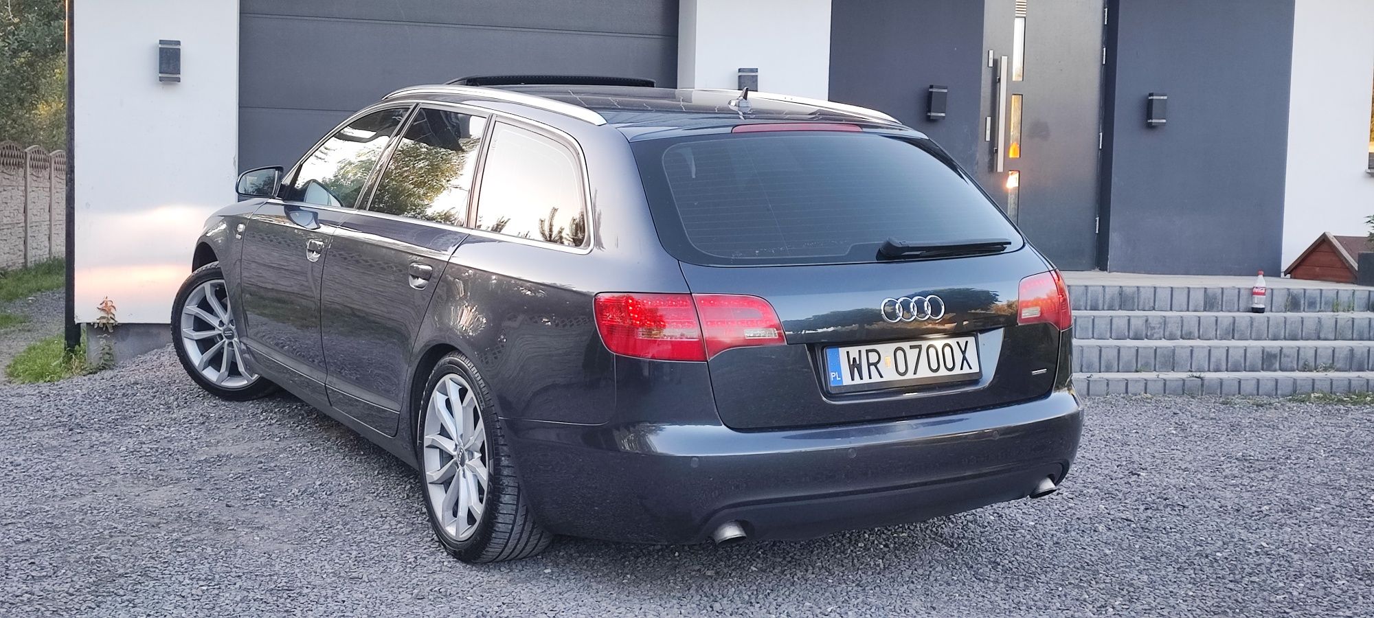 Audi A6 3.0 233  , Quattro , Automat ,Alu , Xenon  .