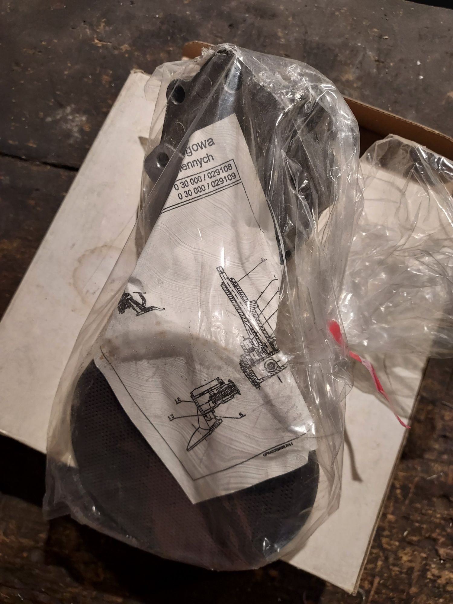 Smok pompy oleju fiat 125p polonez