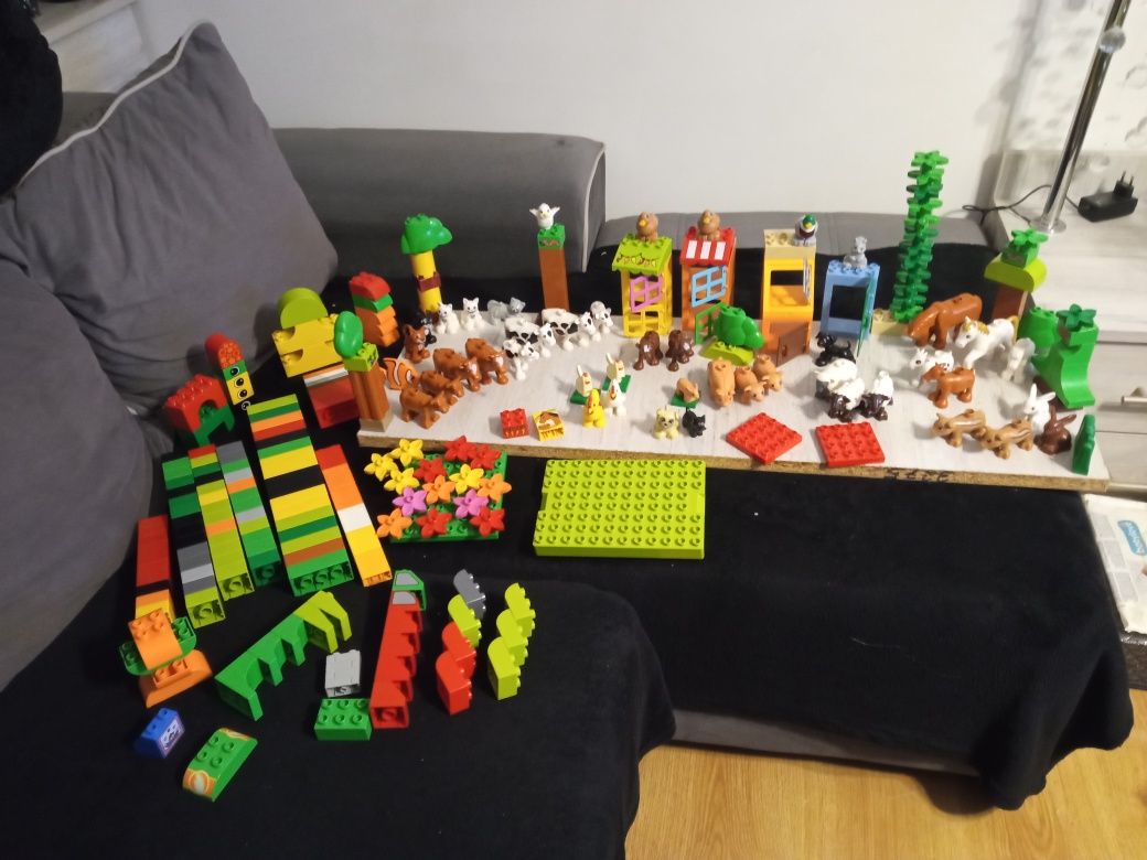 Lego Duplo zestaw XXL zwierzęta domowe 44 sztuki