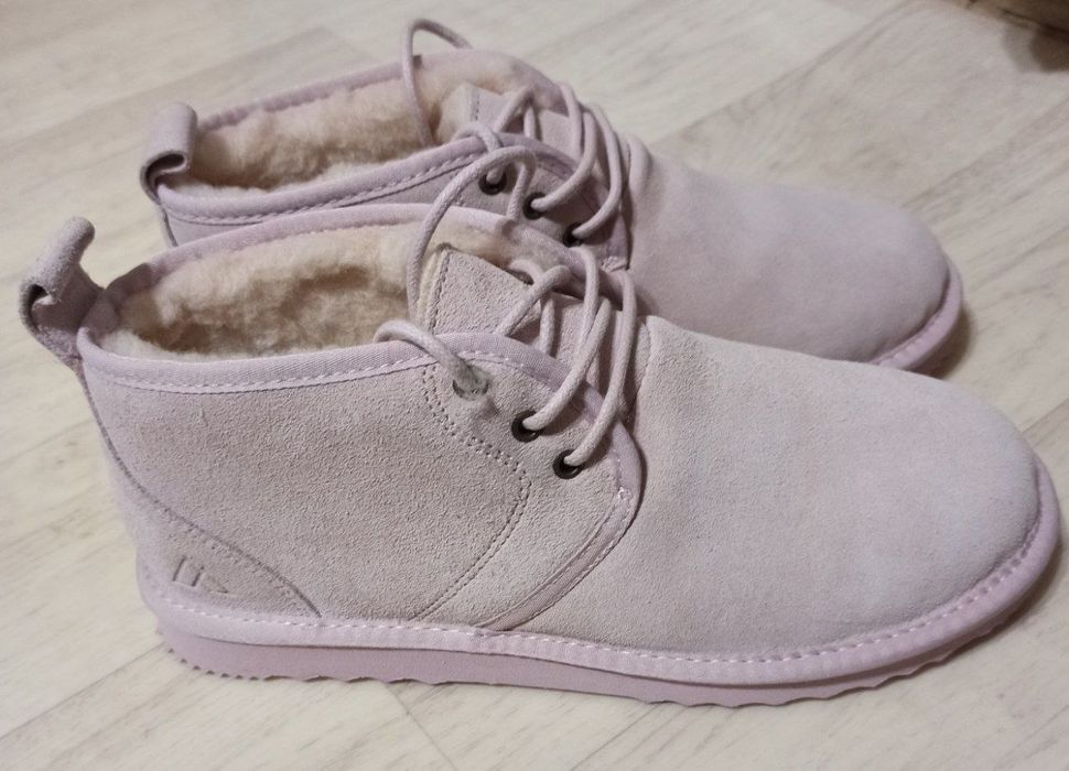 Продам нові уггі ALPINE design розмір 40,5, устілка 26,5 см.