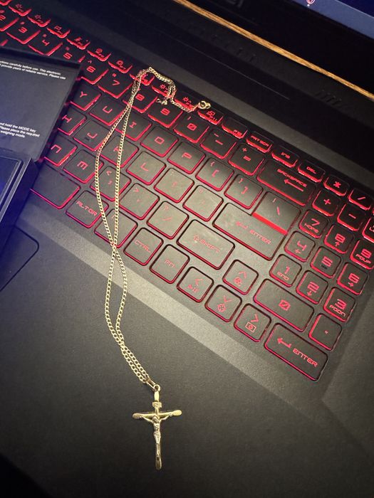 Złoty łańcuszek z krzyżykiem 585 złoto 14k okazyjna cena