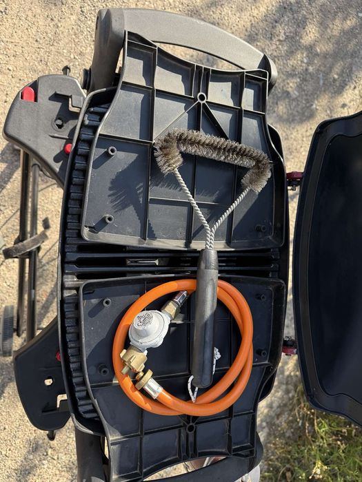 Гриль газовий Weber q1200