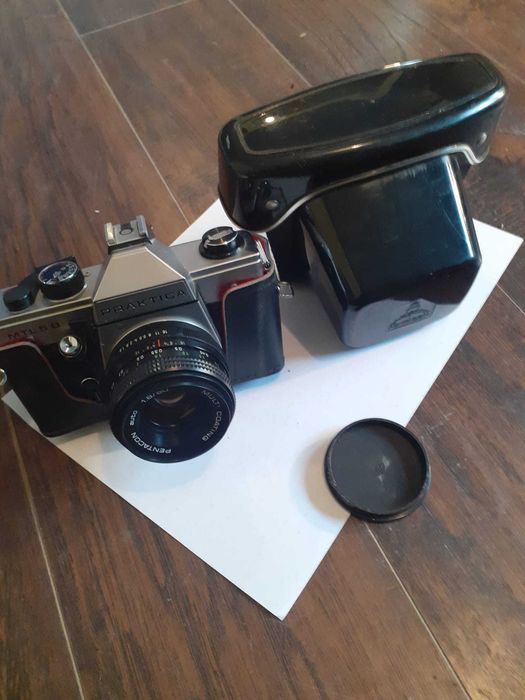 aparat Praktica MTL5b lustrzanka z futerałem