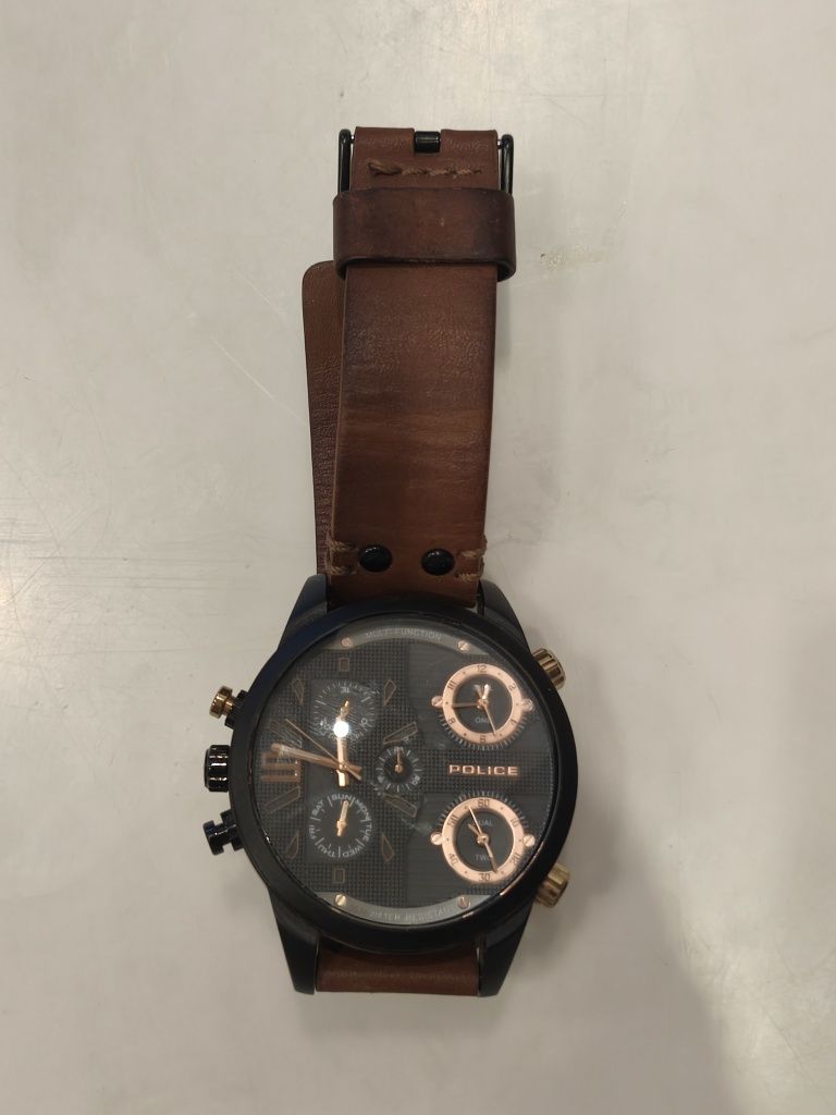 Relógio Police Copperhead