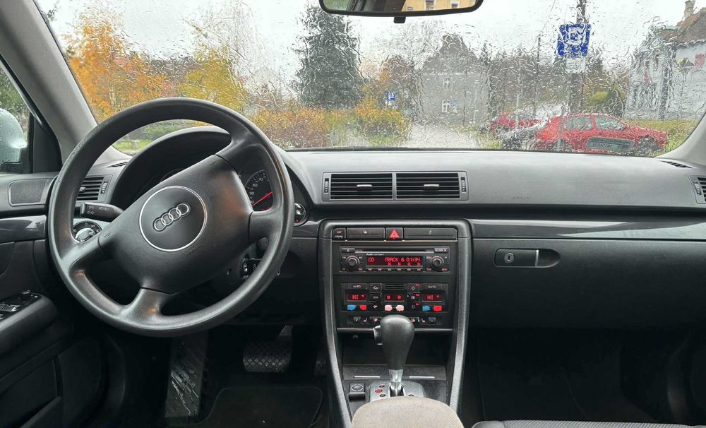 Audi A4 B6 2.4 Benzyna + LPG 270,000 km przebieg 1 właściciel w Polsce