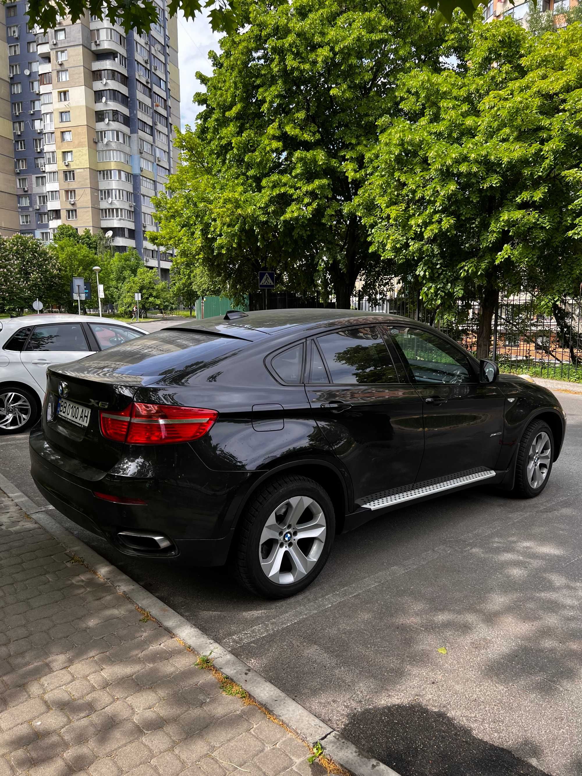 Авто. BMW X6 Е71  Офіціал. грудень 2010 р. Бензин. 4.4 л. Бі турбо.