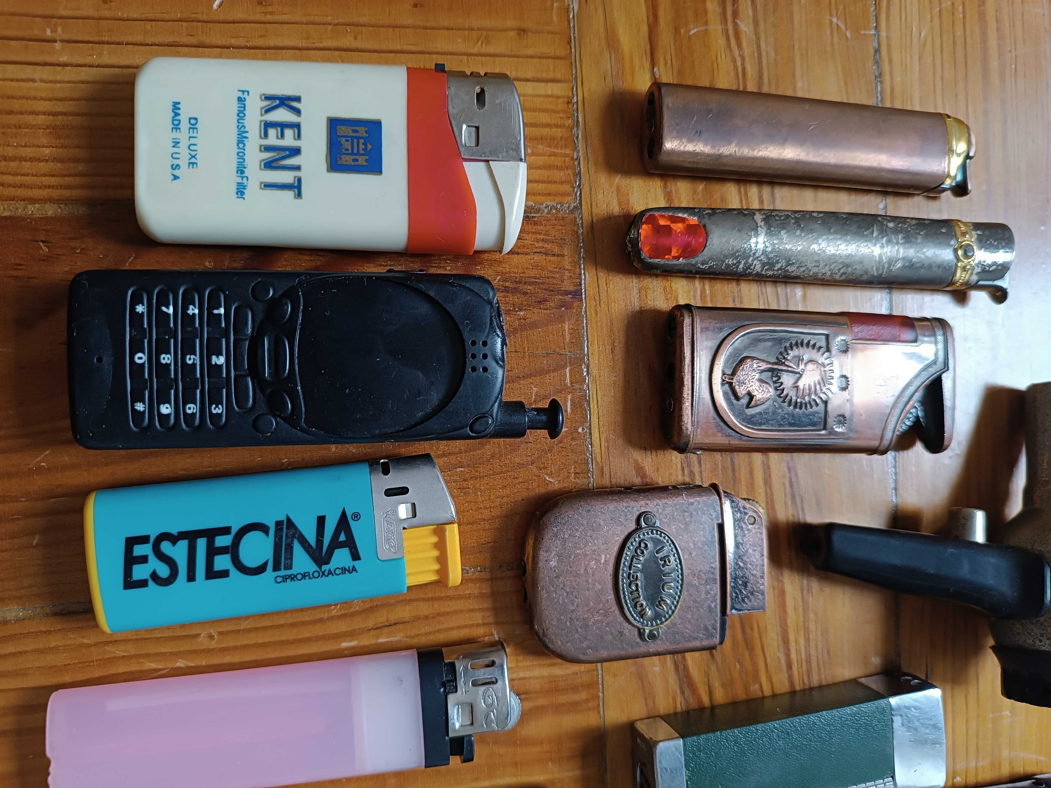 31 isqueiros usados