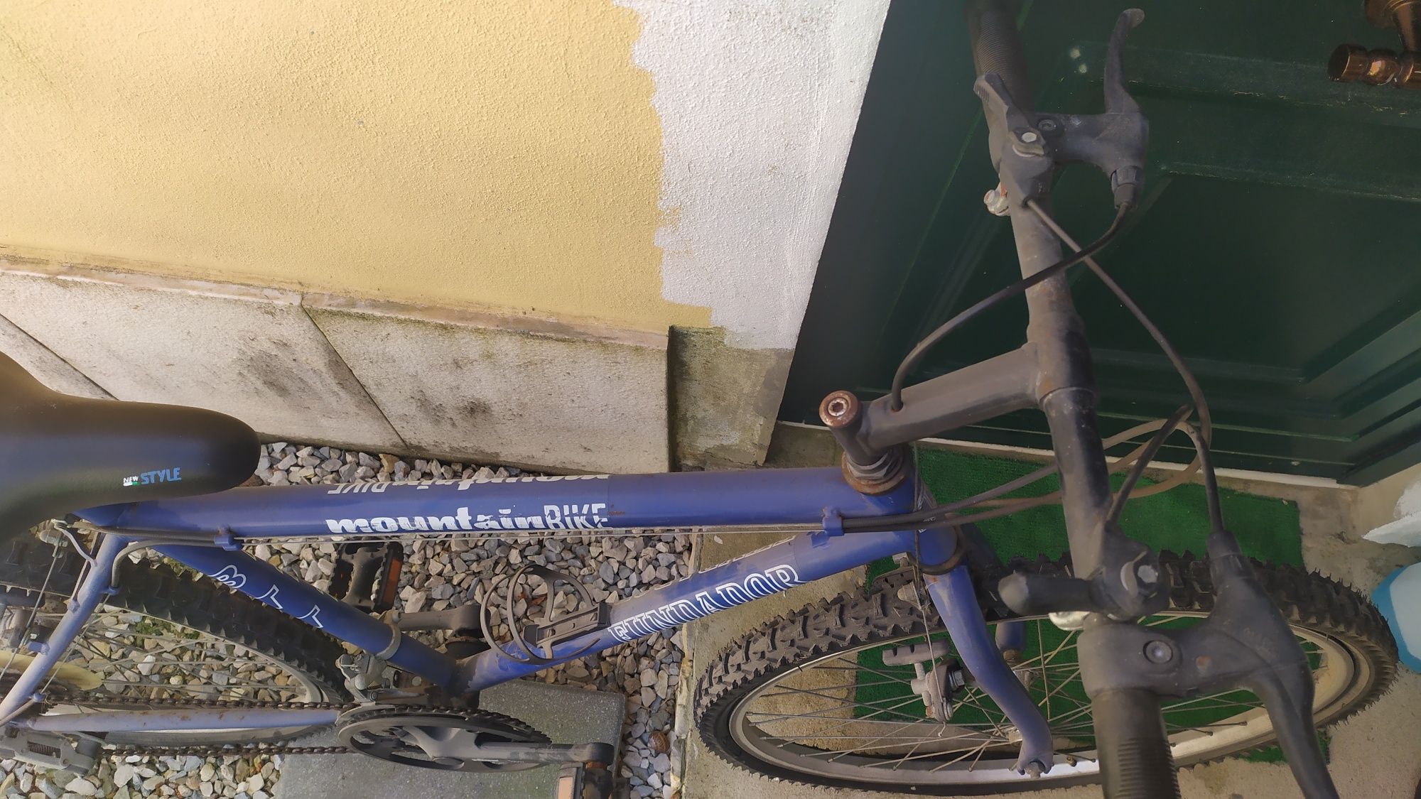 Bicicleta BTT Azul