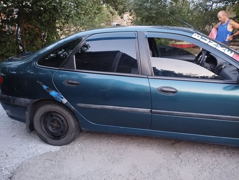 Продам Renault Laguna