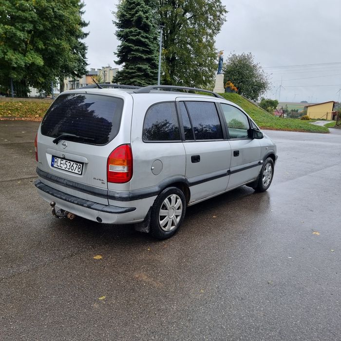 Opel zafira 1.8 z gazem