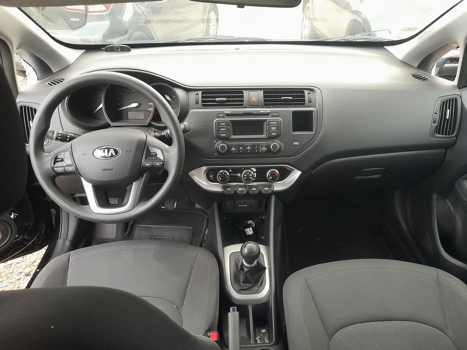 Kia Rio 1.2   2013