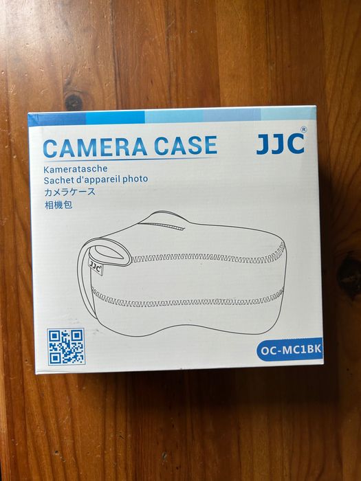 JJC Neoprene Camera Case – Modelo OC-MC1BK (Preto)