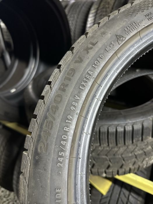 Резина 245/40/19 Continental R19 пара зима 90%