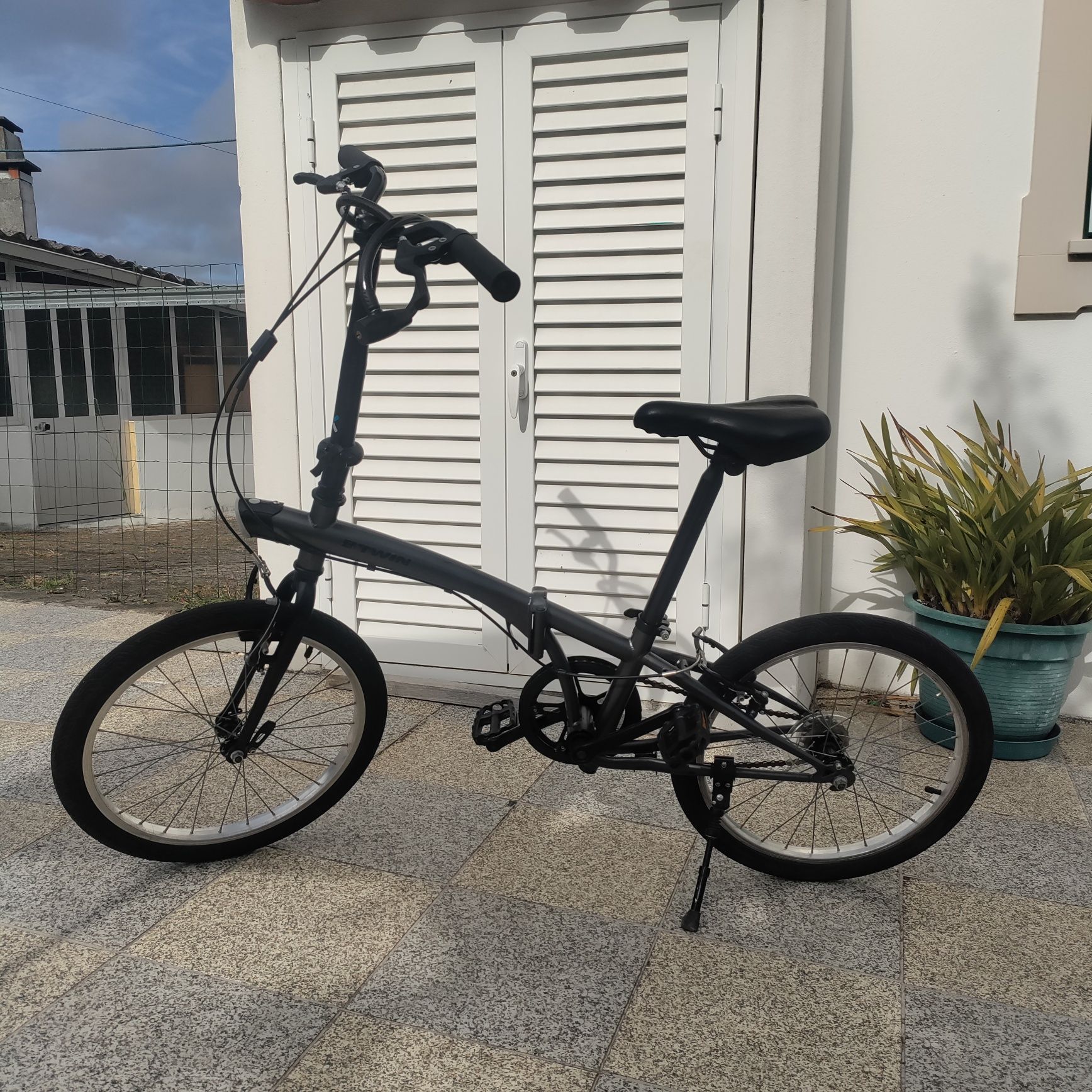 Bicicletas Dobráveis Btwin (ler descrição)