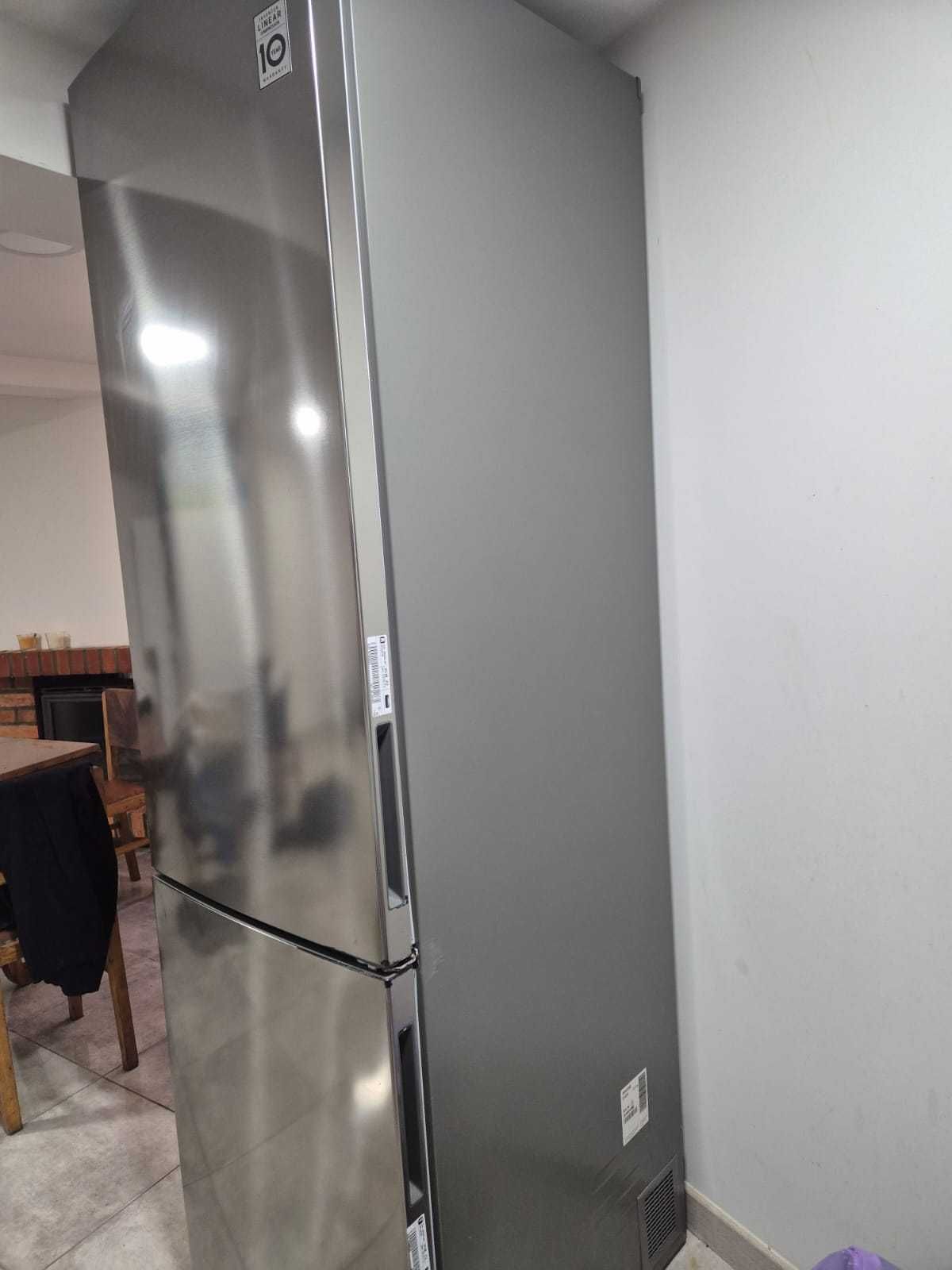 Frigorífico LG inverter com freezer