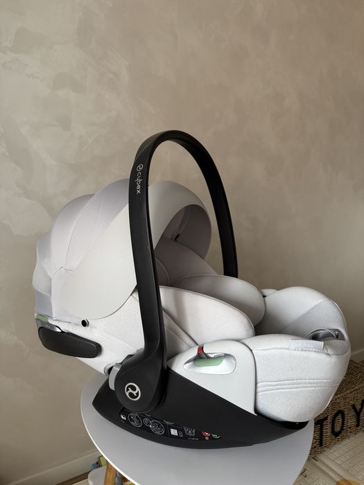 Автокрісло Cybex Cloud T i-Size Plus