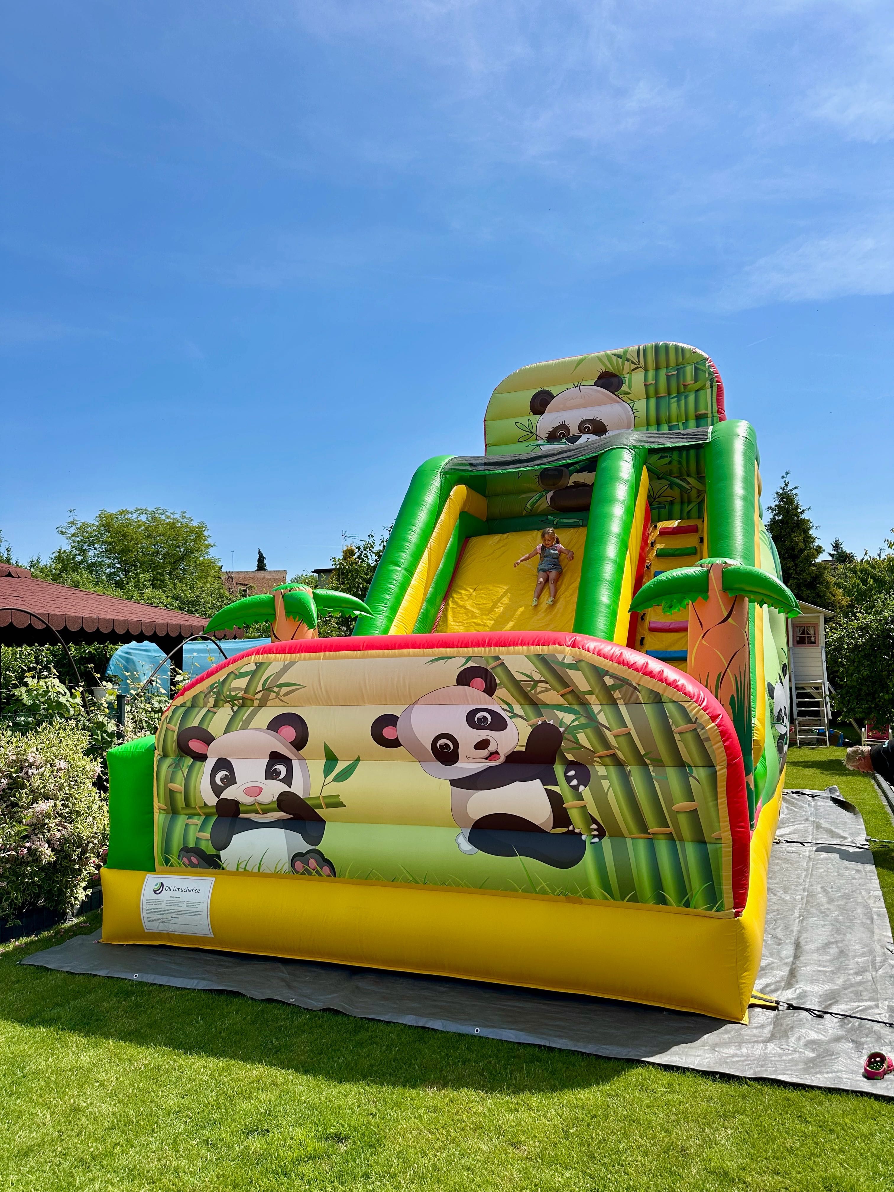 DMUCHANIEC wynajem Zjeżdżalnia / Plac zabaw / Piana party