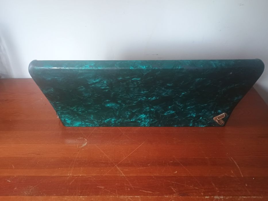 Akordenon Tonika 96  korpus