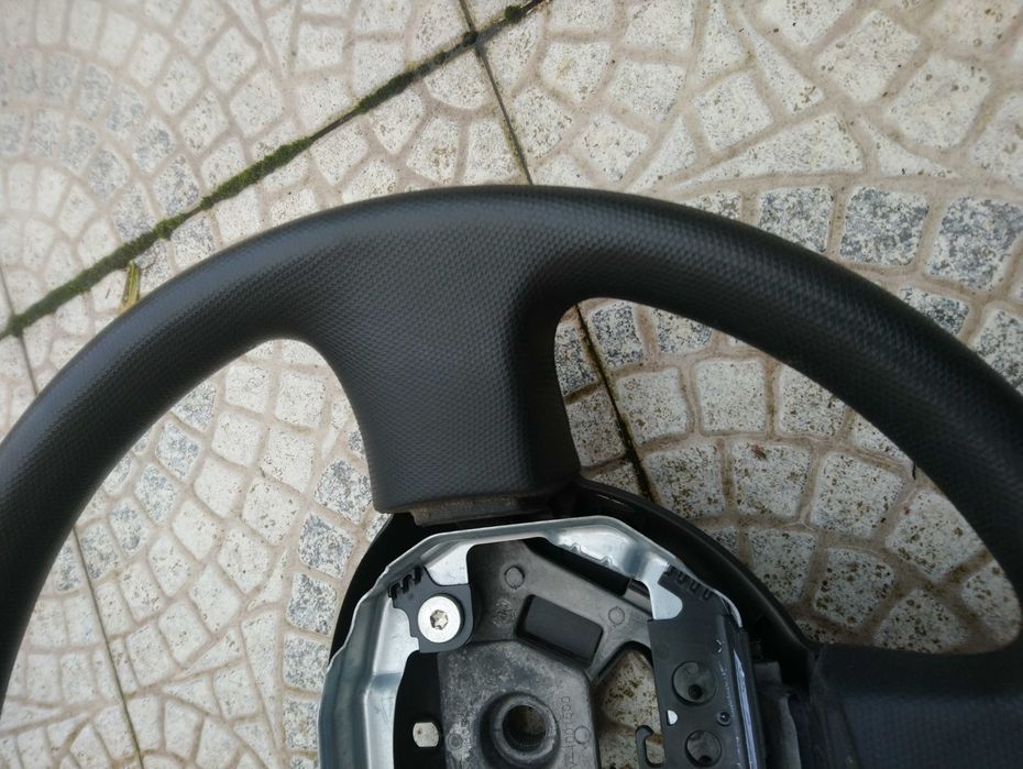 Nissan micra k12 volante