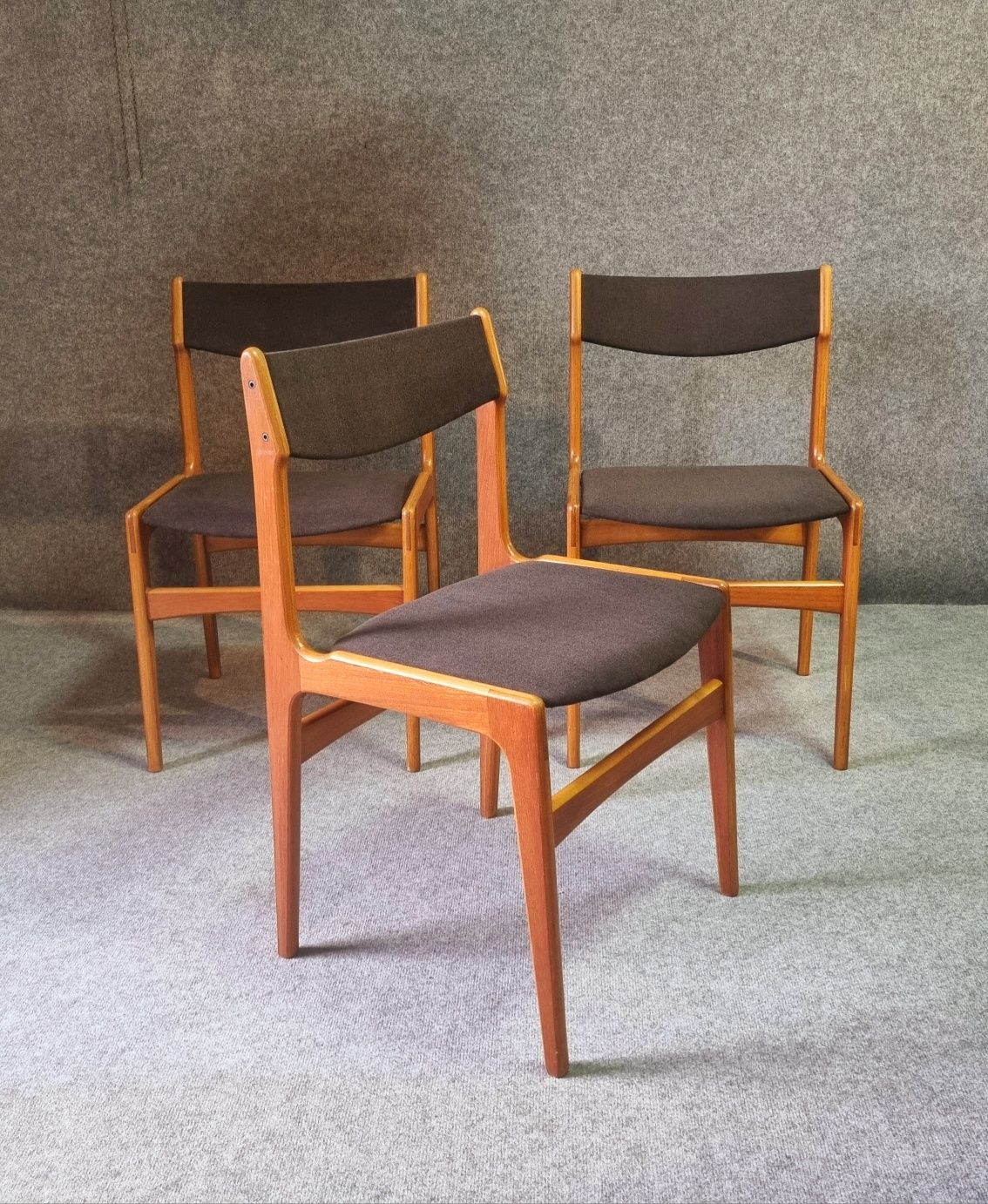 Duńskie Krzesła 3szt w Stylu Erik Buch Design Teak lata60