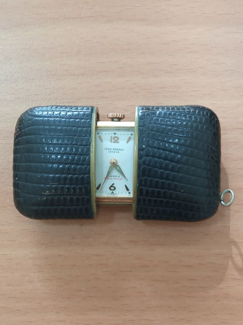 Relógio de viagem vintage
