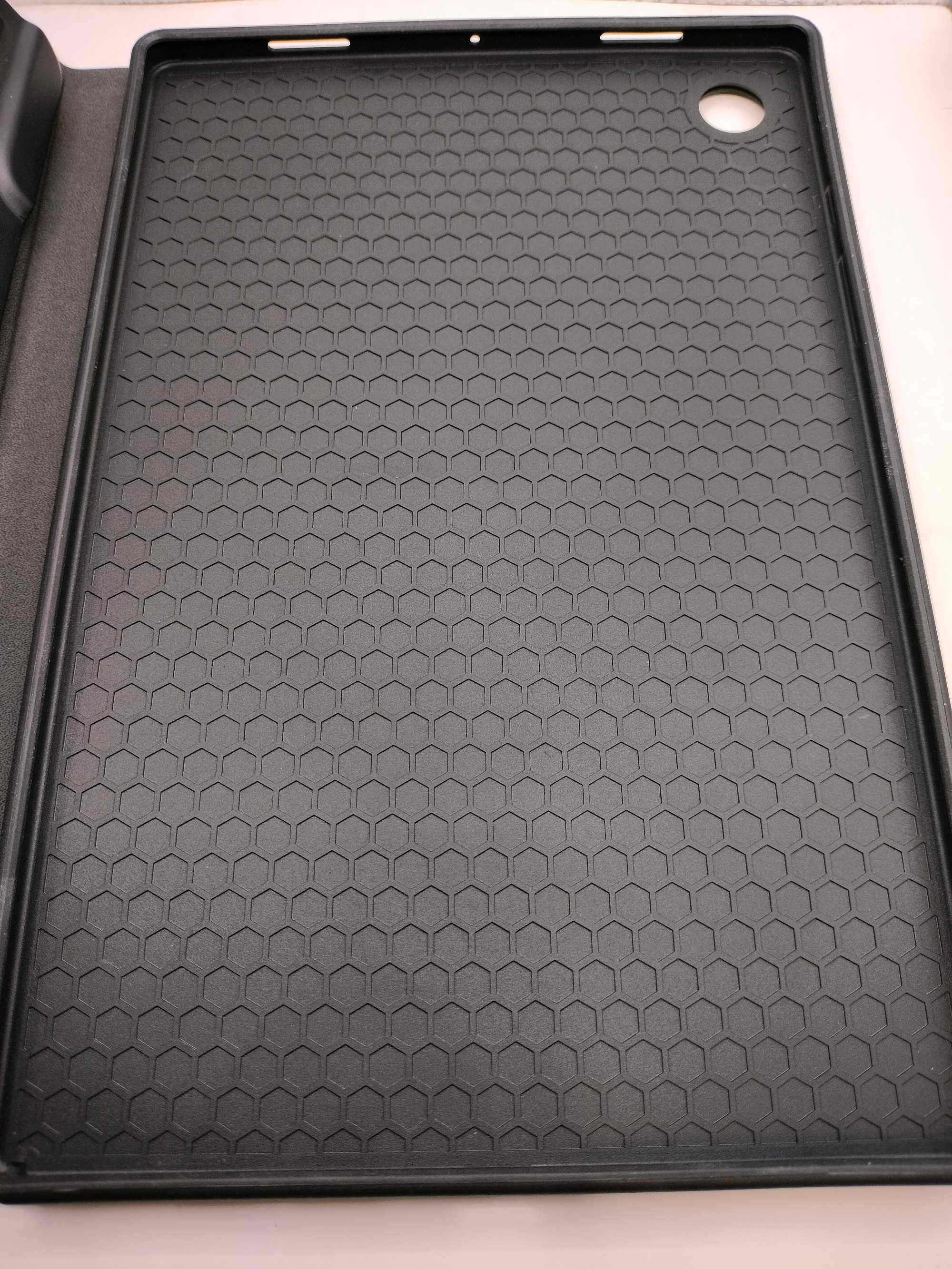 Klawiatura z Etui do Samsung Galaxy Tab A8 (3)