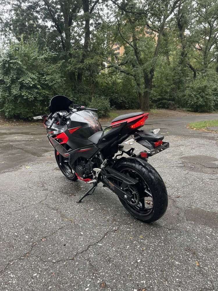 Kawasaki ninja 400 2023 года 2300 тыс.
