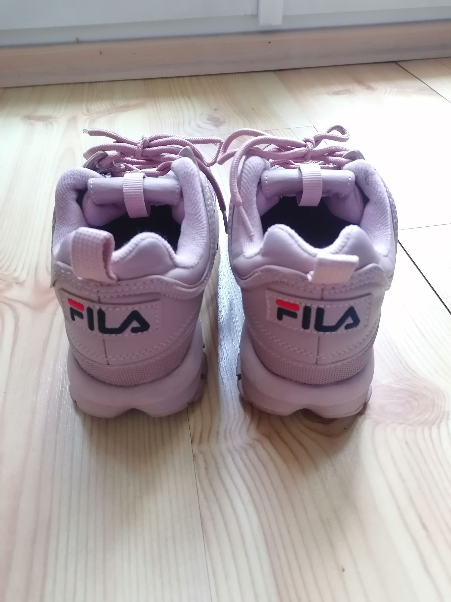 Buty sneakersy sportowe FILA