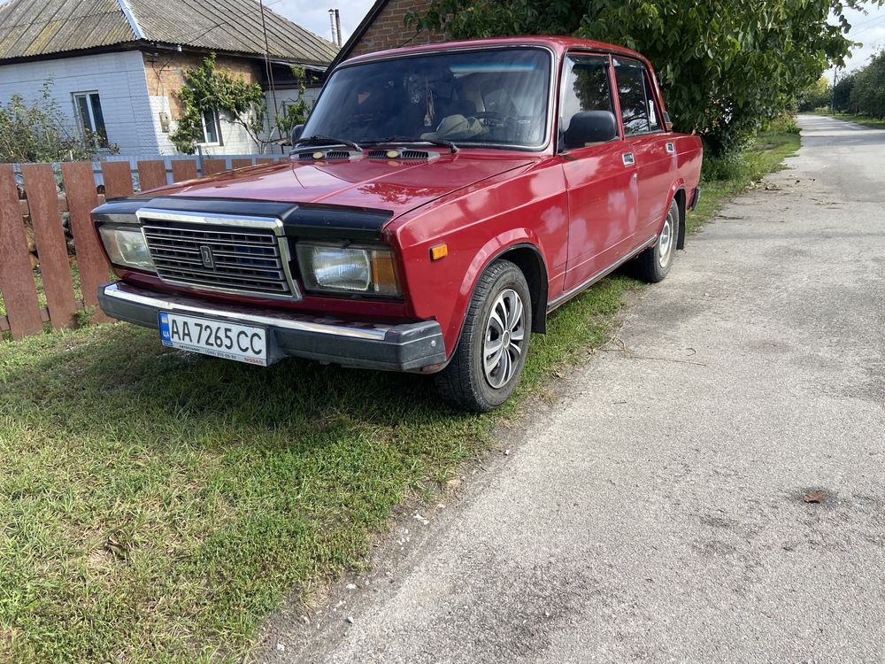 Автомобіль