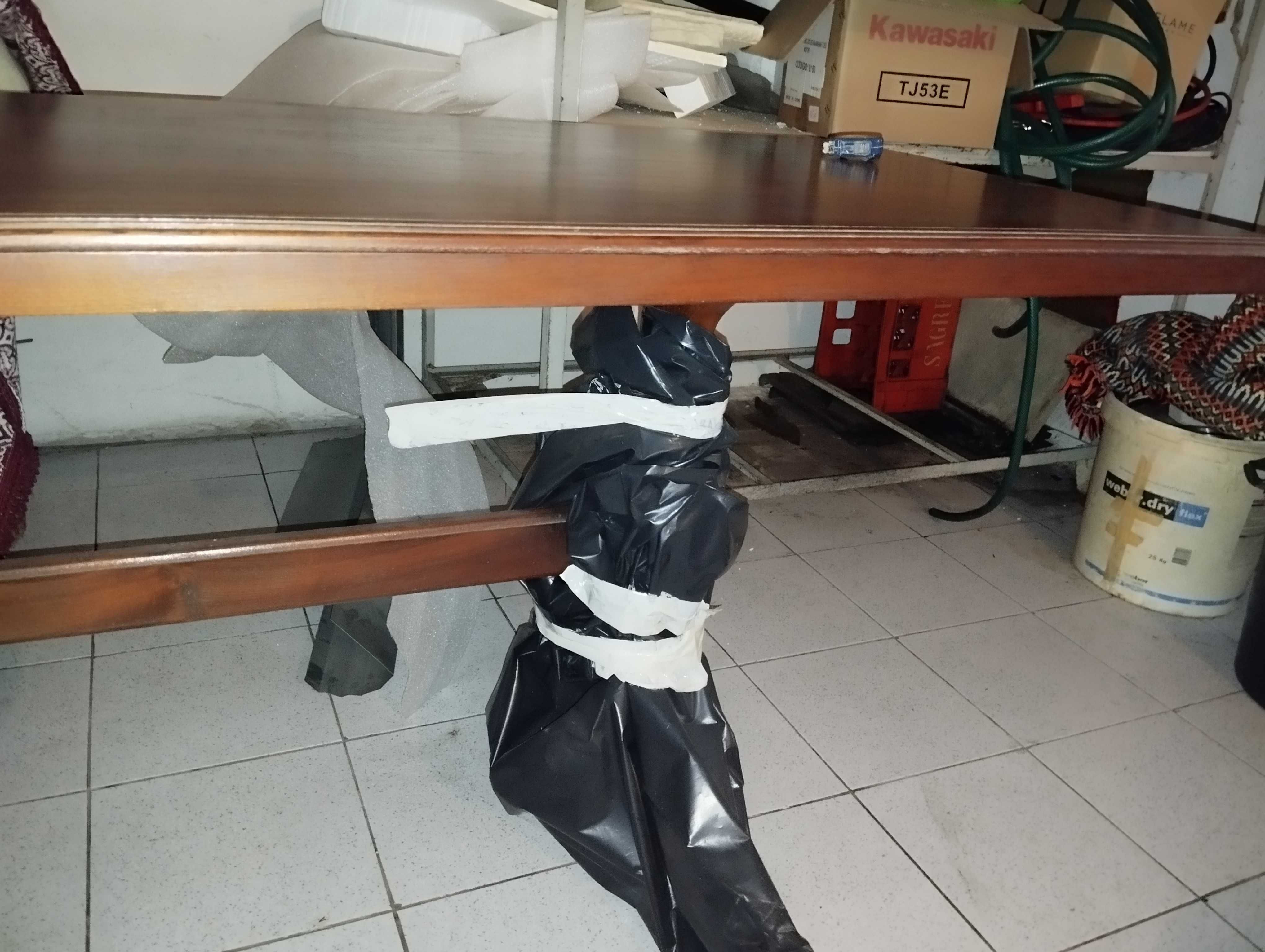 Mesa de madeira Madeira Maciça - estimada