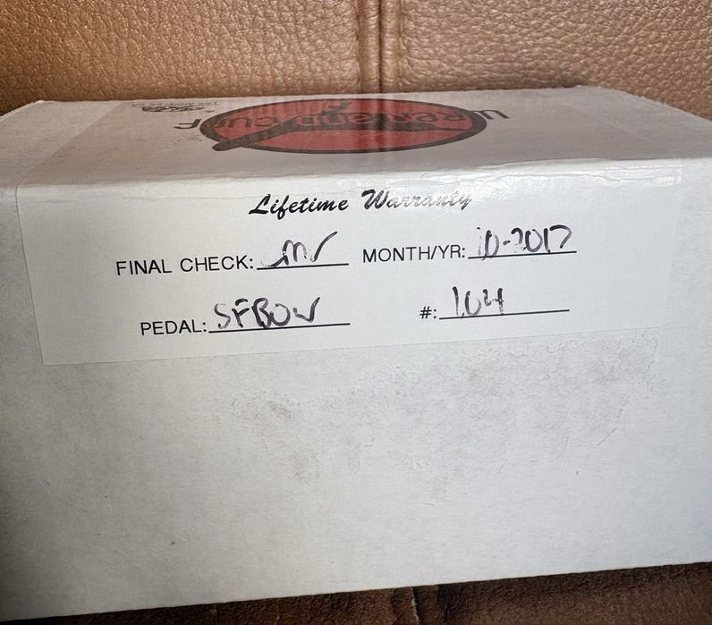 Wren and Cuff, Box of War, Small Foot (Big Muff)