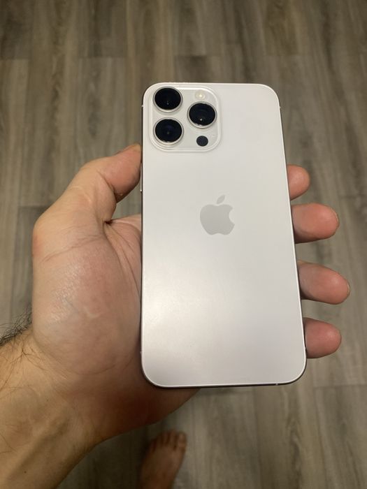 Used IPhone 15 Pro Max 256 Silver