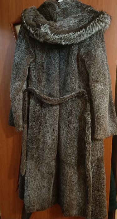 Шуба з нутрії б/у