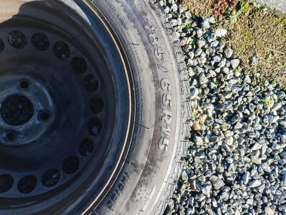 Koła zimowe opony 185/65/R15 Opel Corsa E i inne z czujnikami