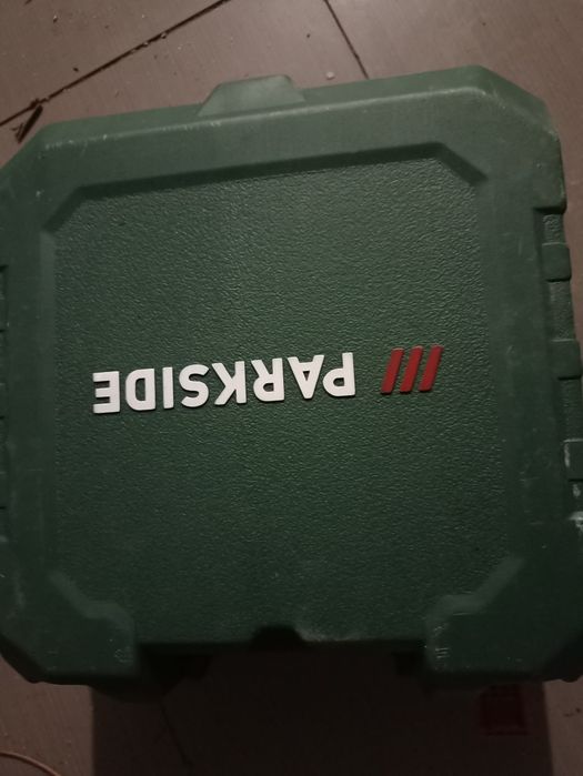 Aparafusadora a bateria