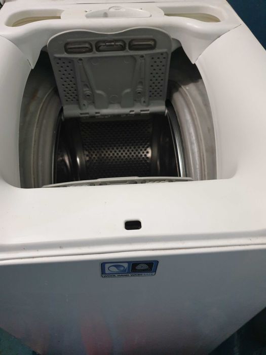 Стіральна машина ELECTROLUX