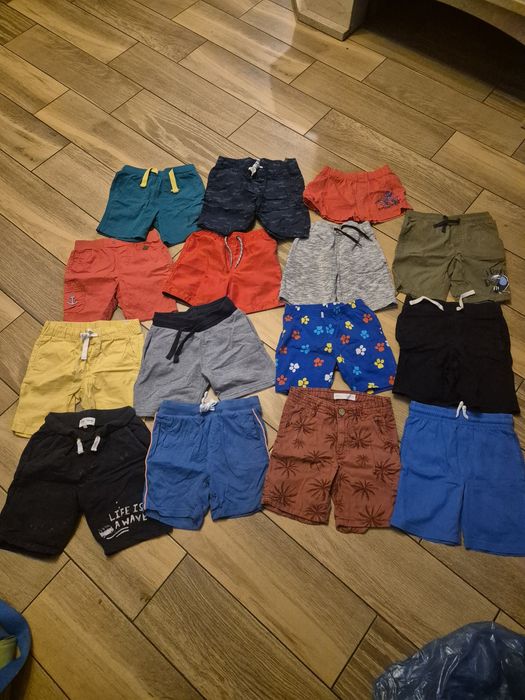 Krótkie spodenki 15 sztuk