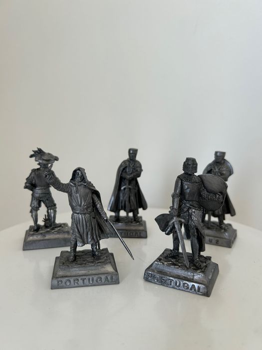 Estatueta de estanho da Torre de Belém em Lisboa