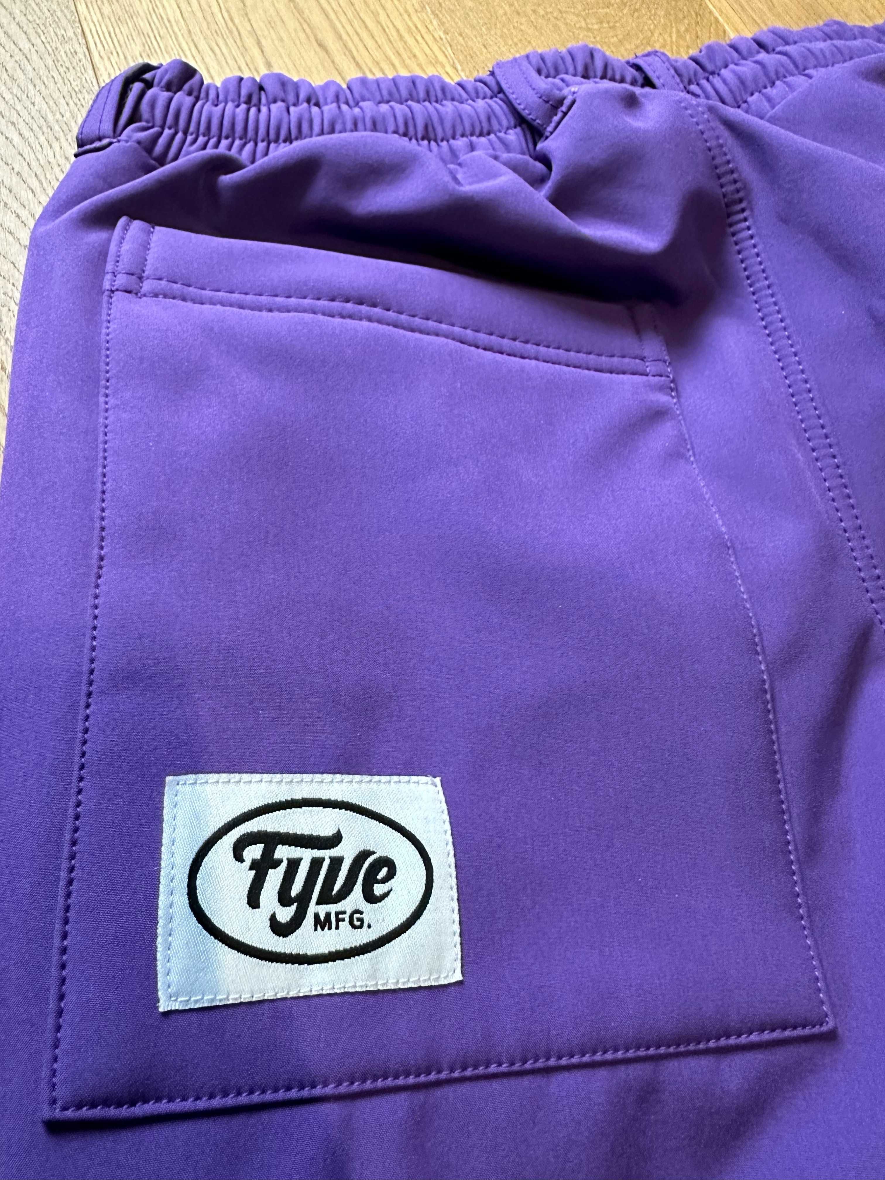 Spodnie snowboard FYVE snow pants purple reflective M