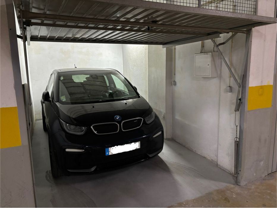 Garagem Box Charneca da Caparica