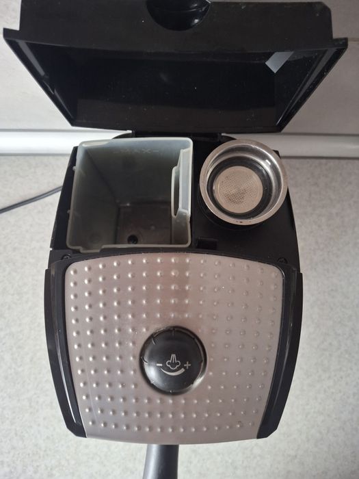 Кавоварка Delongi EC 156.B