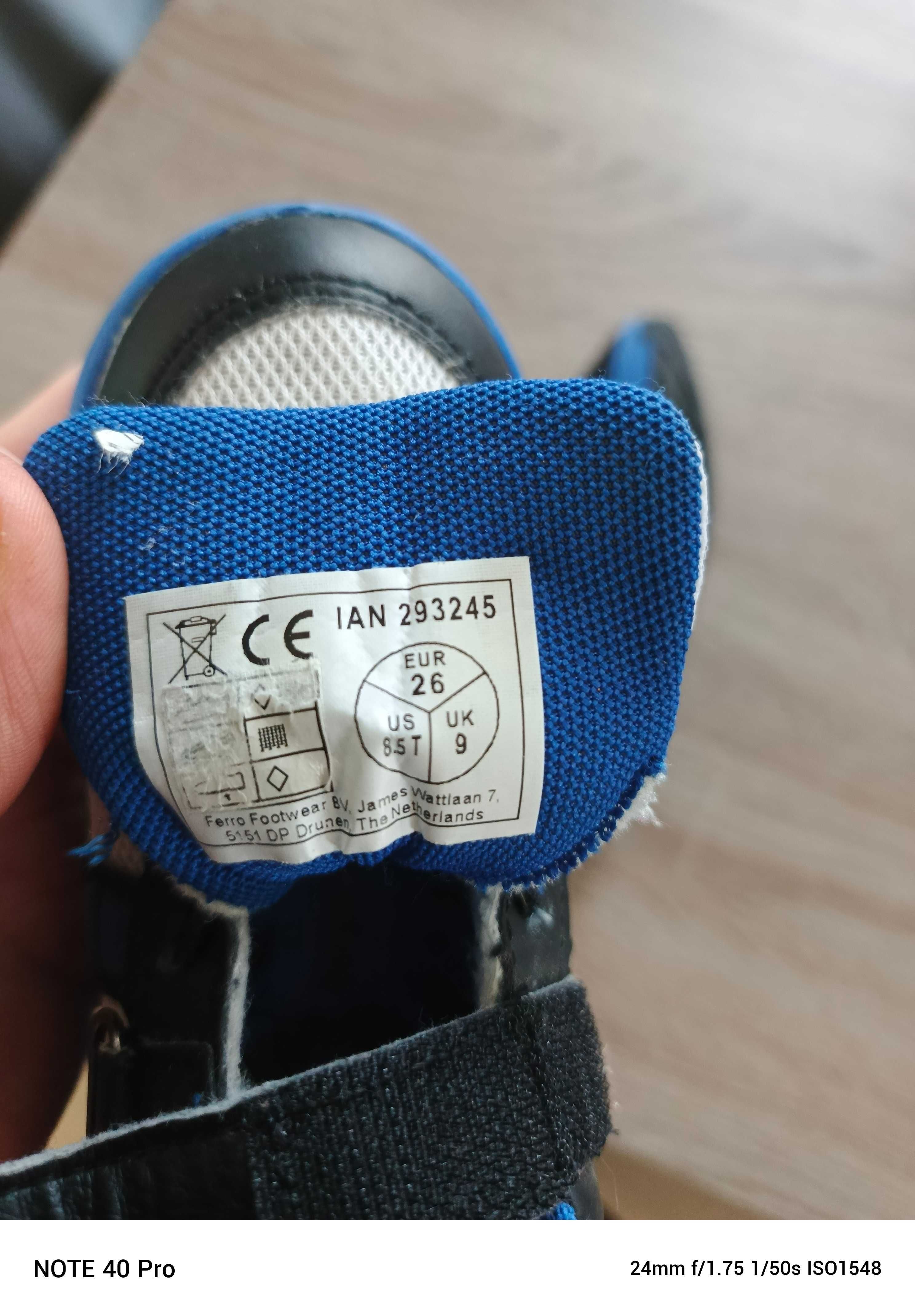 Buty sportowe rozmiar 26