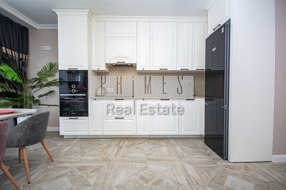 Продаж 2к. квартири, вул Дніпровська набережна 20а, Севен Seven