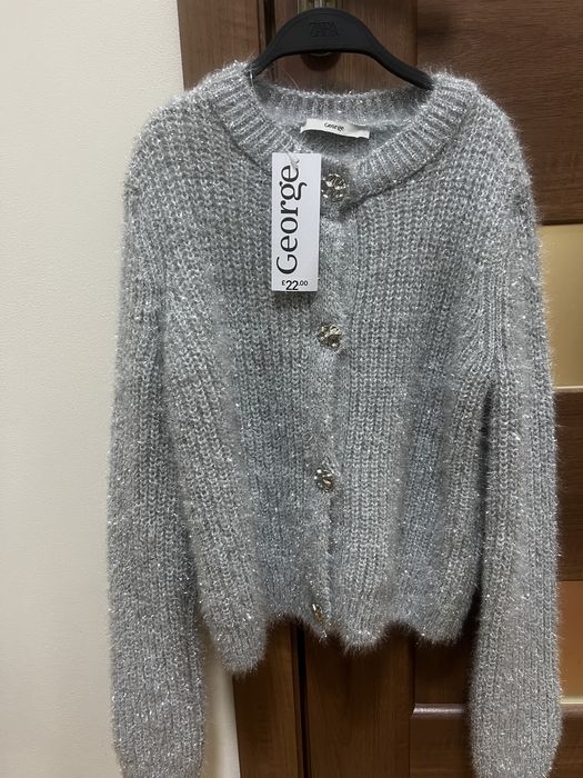 Нова Сяюча Жіноча кофта, розмір S.