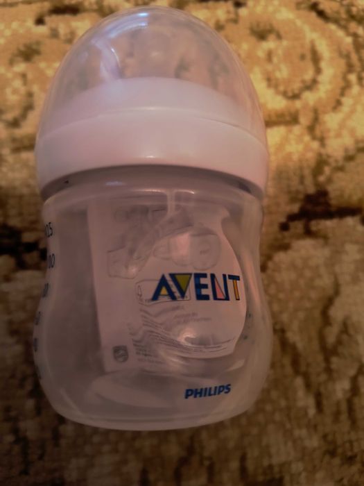Laktator elektryczny + butelka Avent