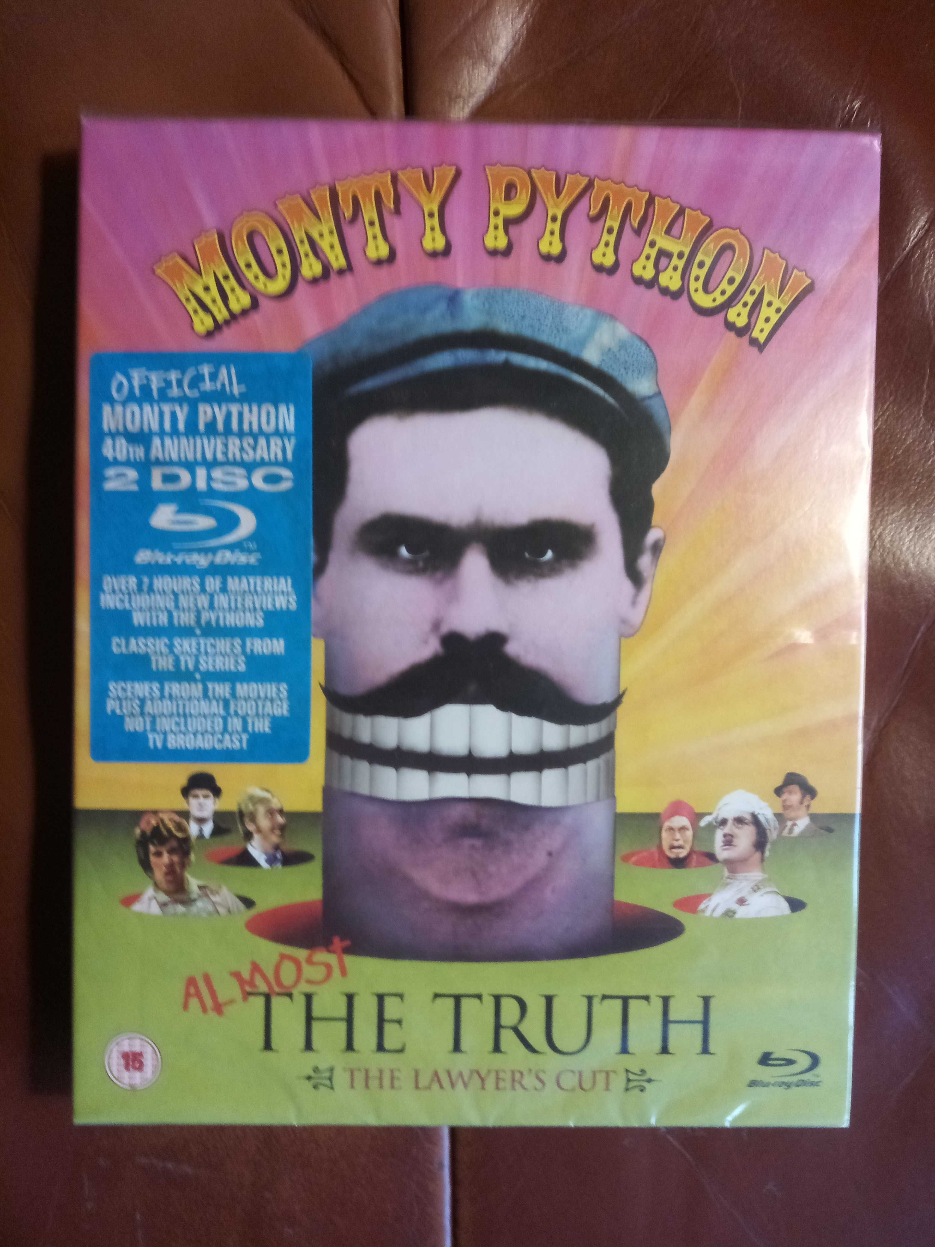 MONTY PYTHON Almost the truth. Dokument o słynnej grupie. 2xBlue Ray