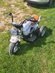 Solidny motorek na akumulator